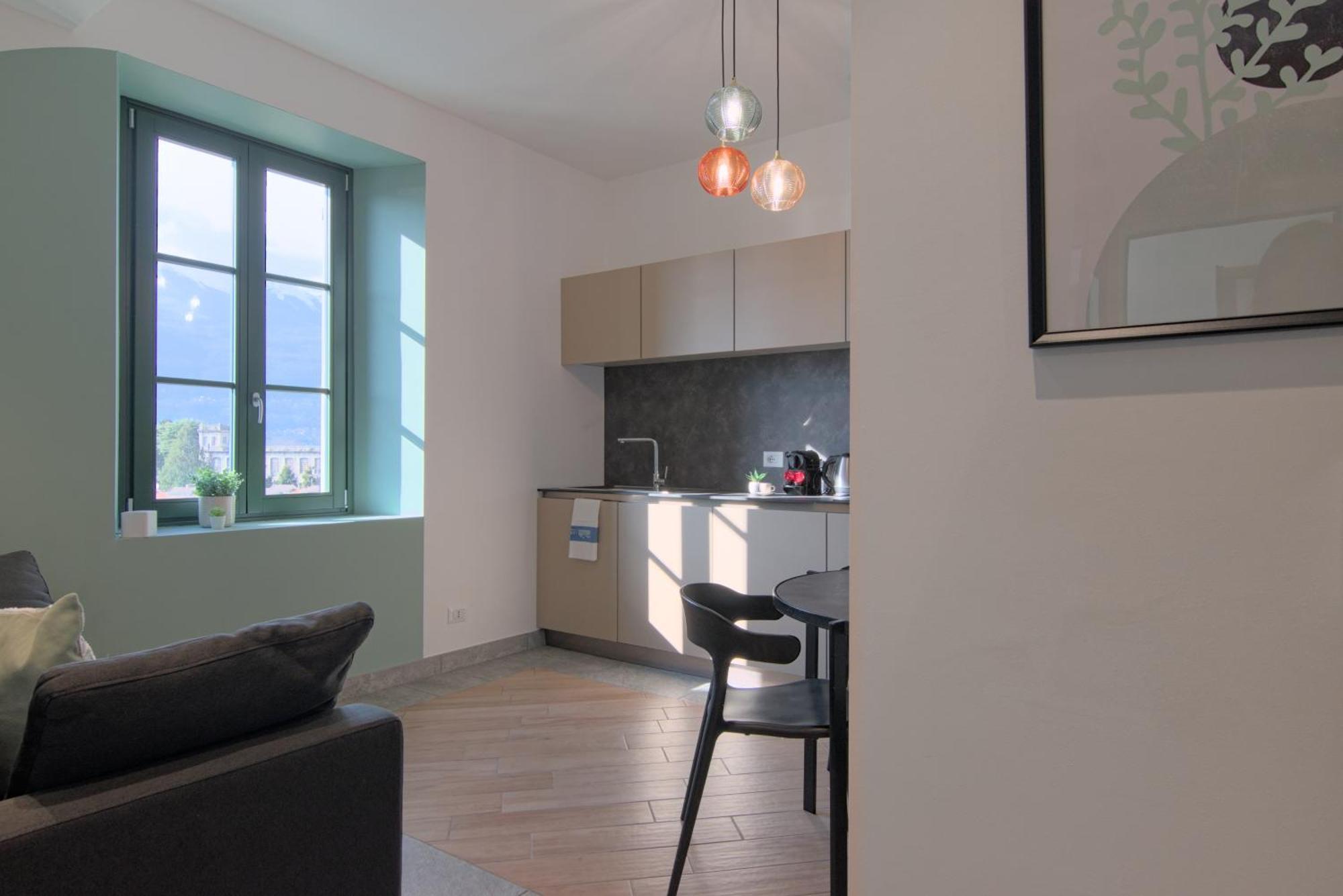 Ca Del Lasco - Modern Apartments In Classic Villa Bellano Exterior photo